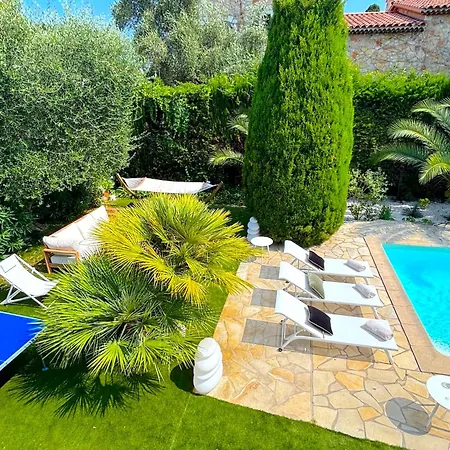 Villa Tassinia